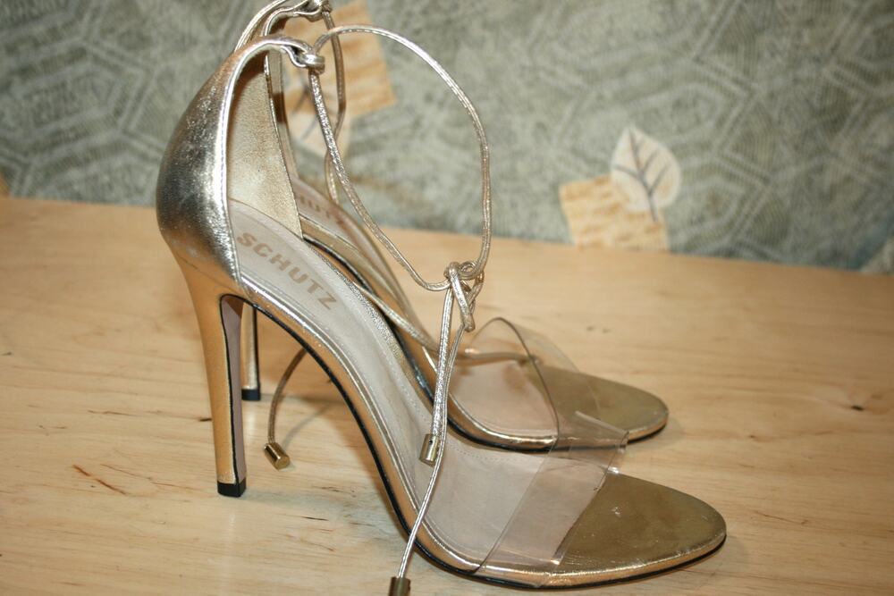 Schutz Gold Leather / Lucite Open Toe Pumps 9.5 B